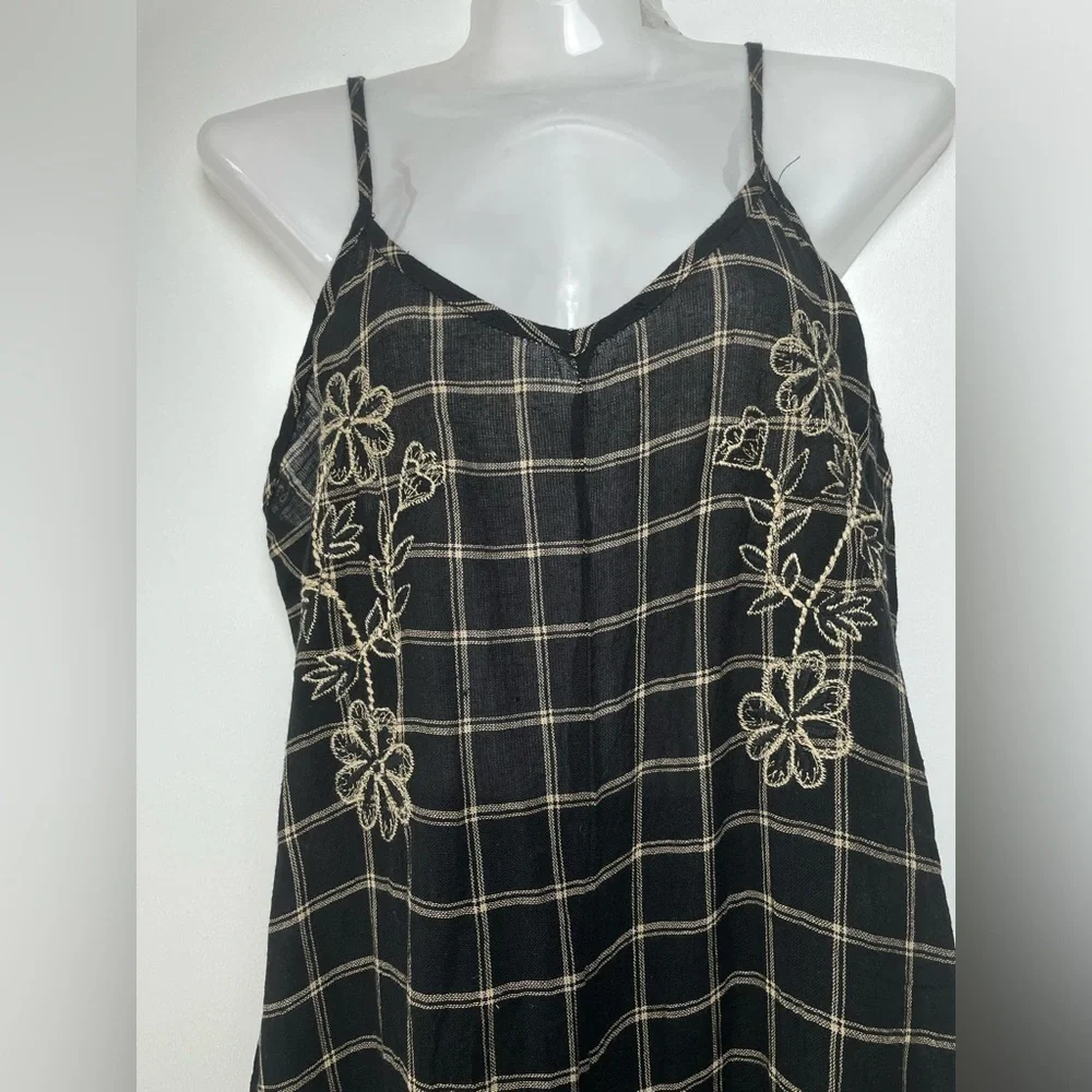 World Market Black Wide leg windowpane Embroidered Jumpsuit pockets Women sz XL - Picture 5 of 9